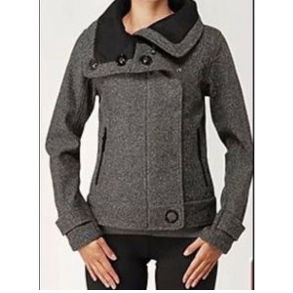 Lululemon Audrey bomber jacket - Picture 1 of 9